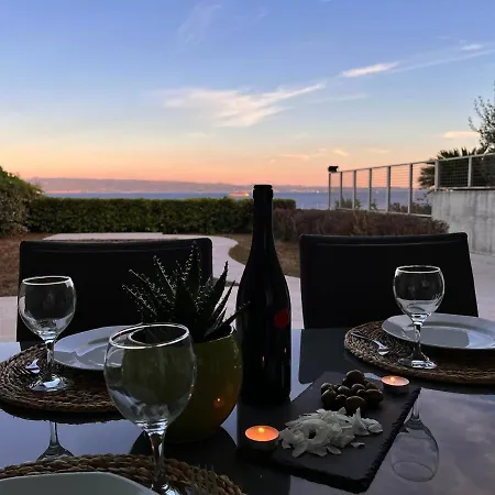 Apartment Neda - Spacious With Sea View Garden